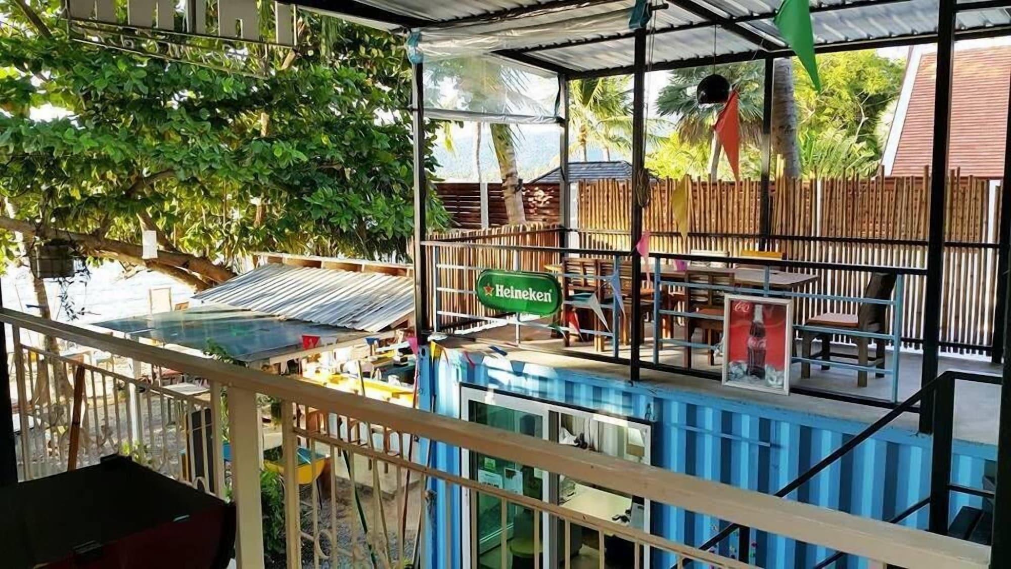 Хостел Think & Retro Cafe Lipa Noi Samui Экстерьер фото