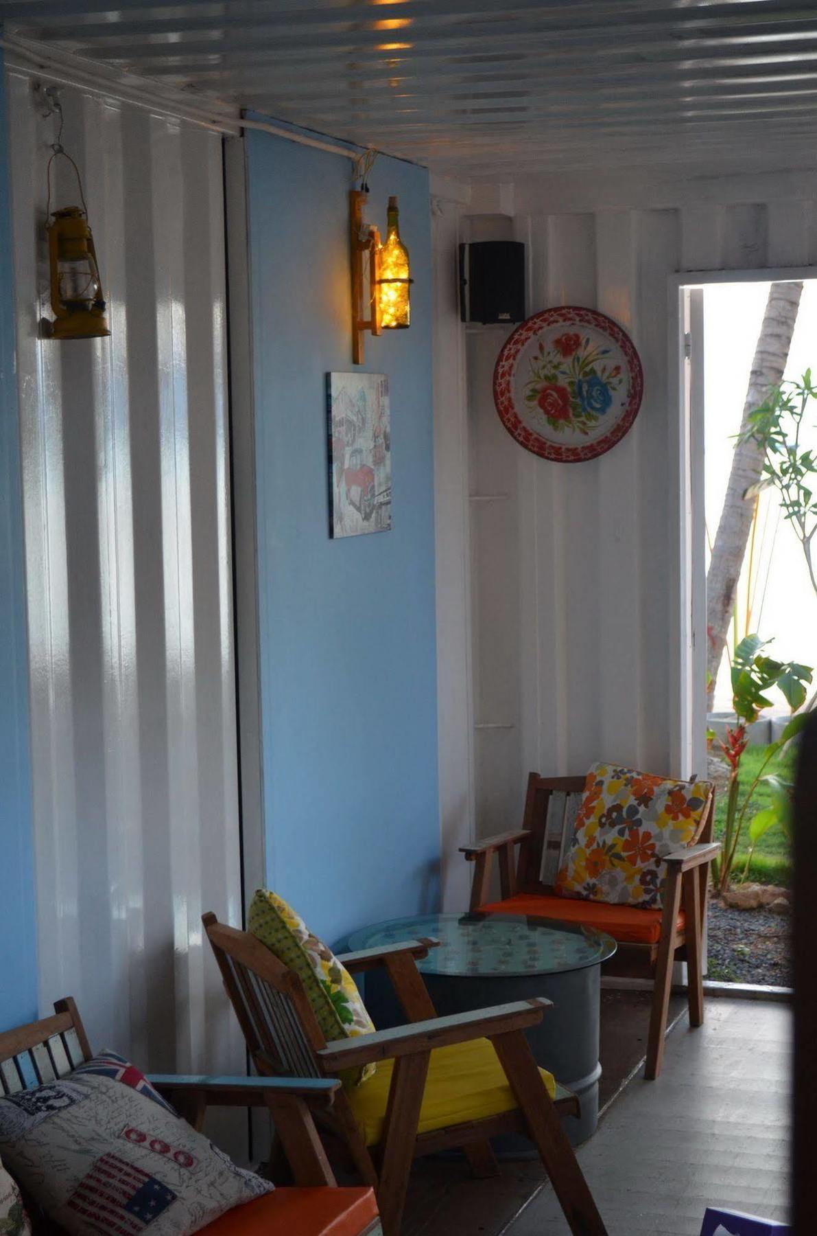 Хостел Think & Retro Cafe Lipa Noi Samui Экстерьер фото